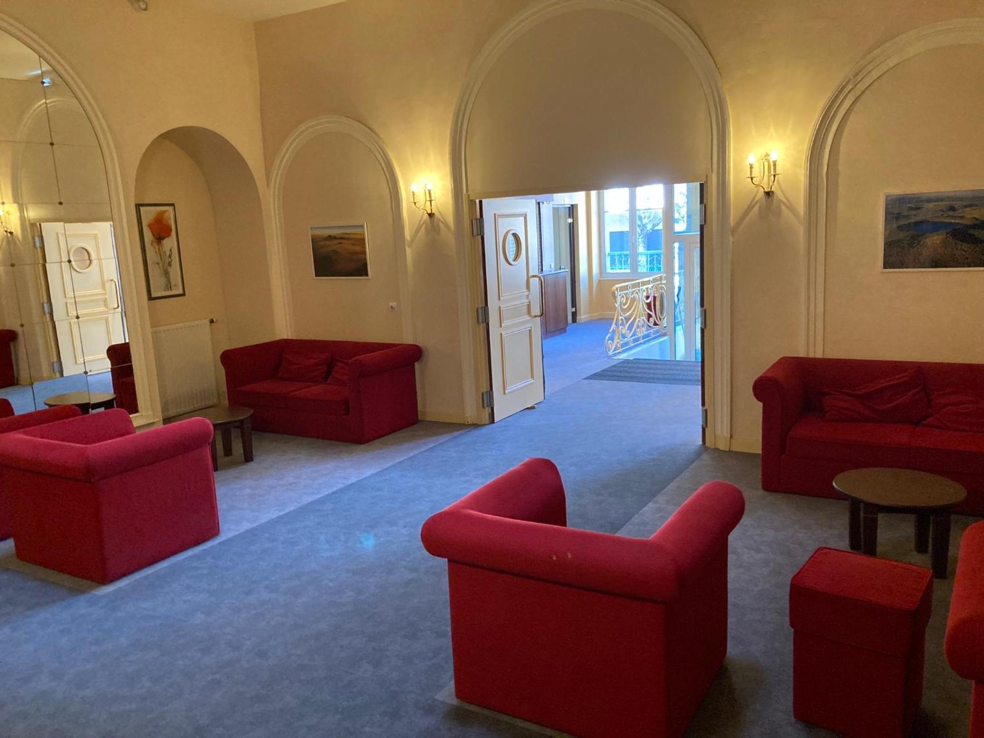 Appt Lumineux, Thermes Et Montagne Ла-Бурбуль Екстер'єр фото
